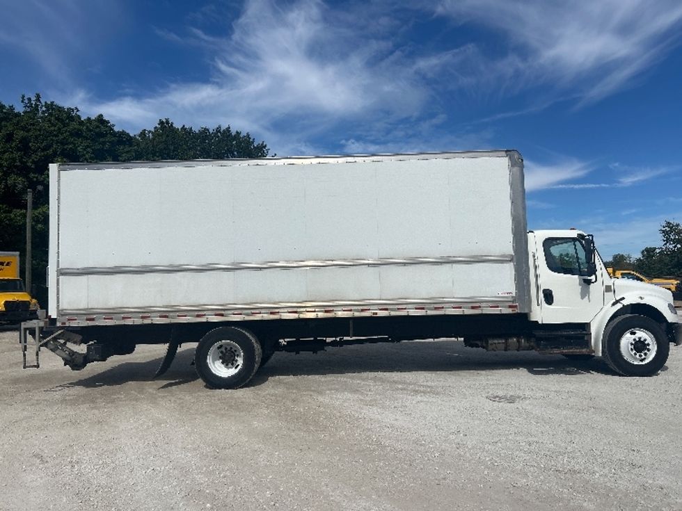 Medium Duty Box Truck-Light and Medium Duty Trucks-Freightliner-2020-M2-Moberly-MO-245,078\n\t\tmiles-$ 49,750 - Image 14