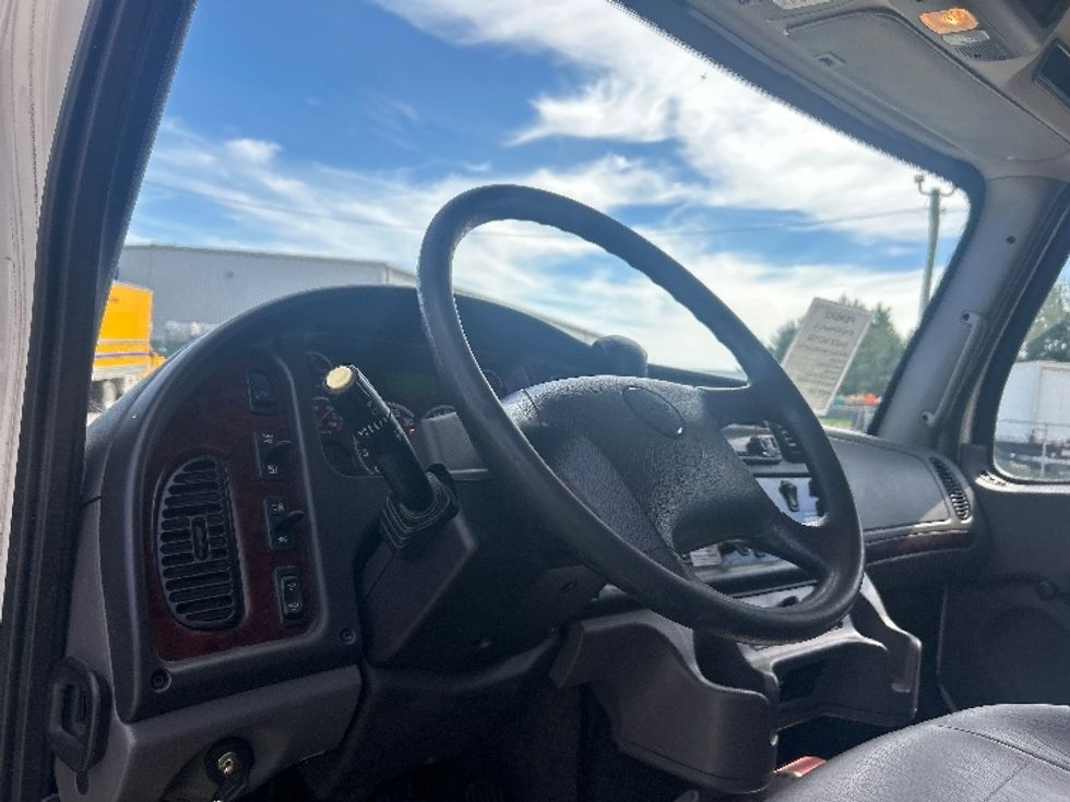Medium Duty Box Truck-Light and Medium Duty Trucks-Freightliner-2020-M2-Moberly-MO-245,078\n\t\tmiles-$ 49,750 - Image 16