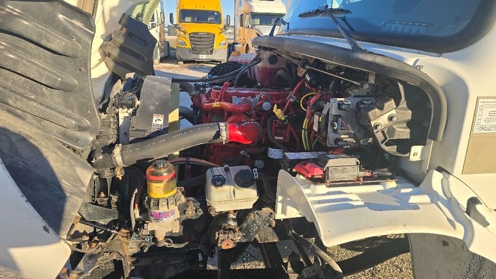 Medium Duty Box Truck-Light and Medium Duty Trucks-Freightliner-2020-M2-Moberly-MO-384,185\n\t\tmiles-$ 22,250 - Image 23