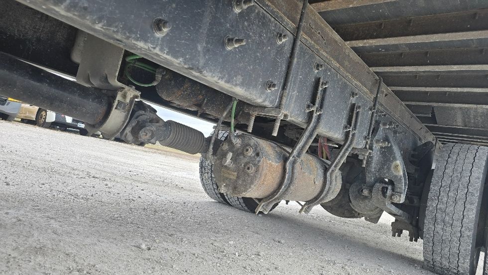 Medium Duty Box Truck-Light and Medium Duty Trucks-Freightliner-2020-M2-Moberly-MO-384,185\n\t\tmiles-$ 22,250 - Image 5