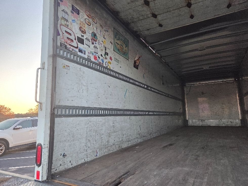 Medium Duty Box Truck-Light and Medium Duty Trucks-Freightliner-2020-M2-Mobile-AL-197,720\n\t\tmiles-$ 15,000 - Image 11