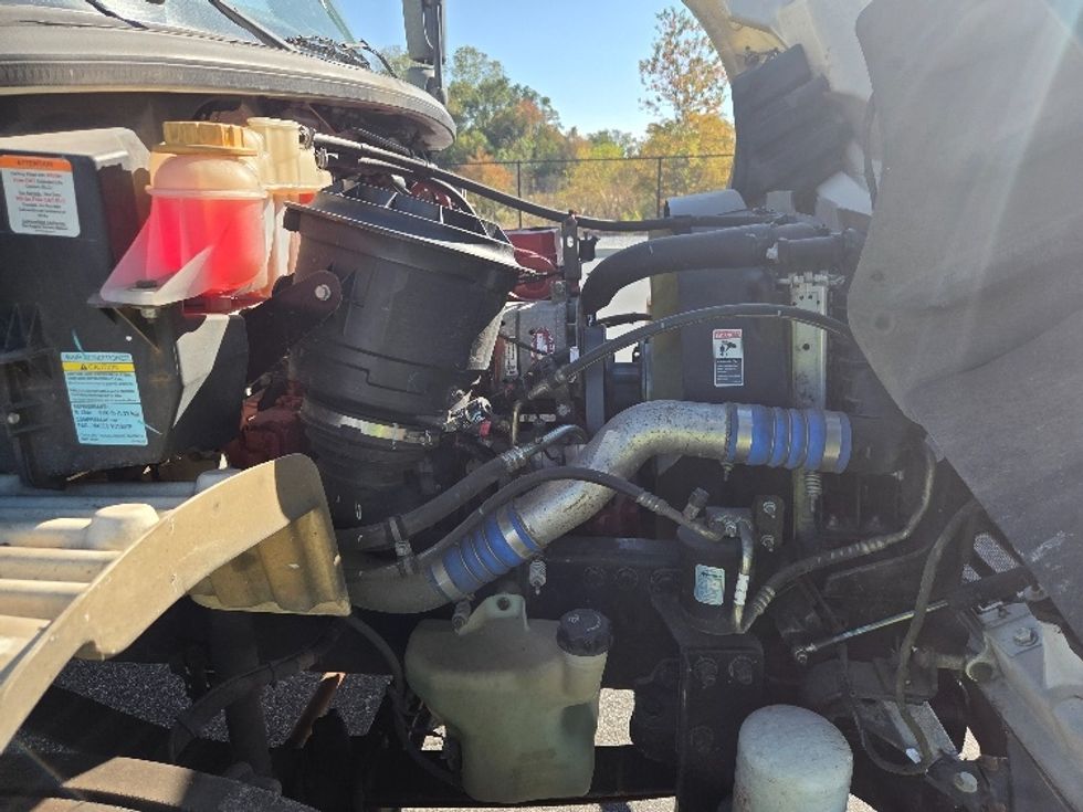 Medium Duty Box Truck-Light and Medium Duty Trucks-Freightliner-2020-M2-Mobile-AL-197,720\n\t\tmiles-$ 15,000 - Image 23
