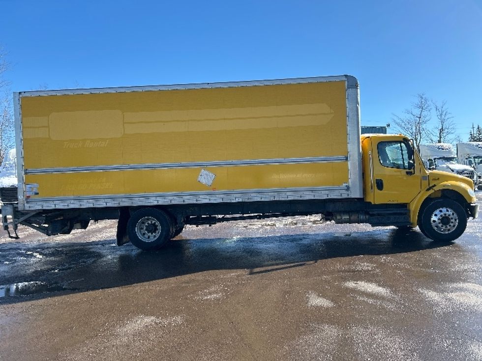 Medium Duty Box Truck-Light and Medium Duty Trucks-Freightliner-2020-M2-Moncton-NB-211,250\n\t\tkm-$ 73,500 - Image 15