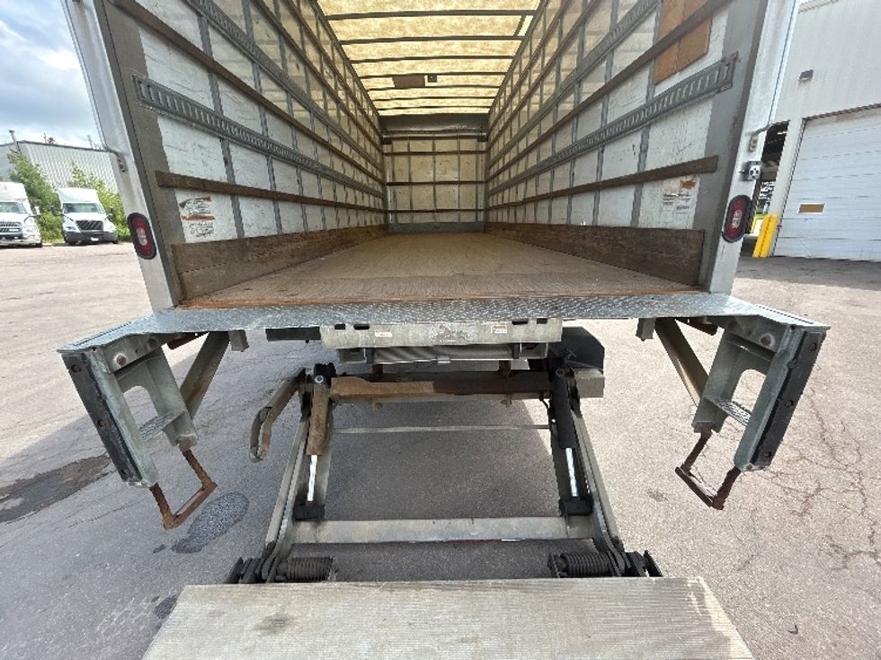 Medium Duty Box Truck-Light and Medium Duty Trucks-Freightliner-2020-M2-Moncton-NB-322,830\n\t\tkm-$ 59,750 - Image 10