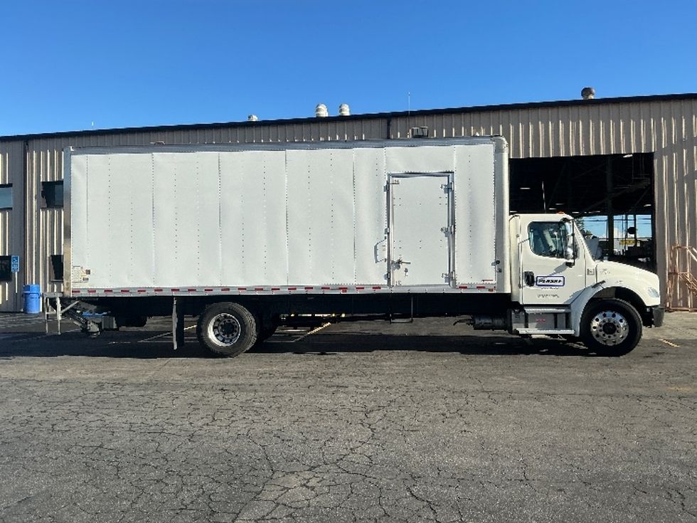 Medium Duty Box Truck-Light and Medium Duty Trucks-Freightliner-2020-M2-Montebello-CA-75,210\n\t\tmiles-$ 71,250 - Image 15