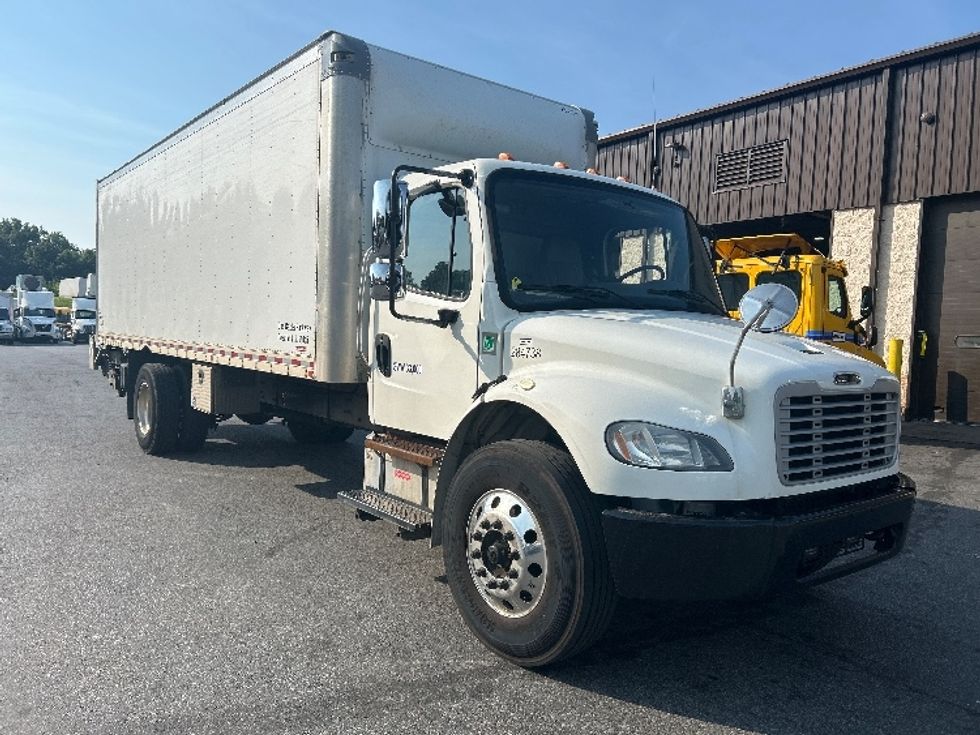 Medium Duty Box Truck-Light and Medium Duty Trucks-Freightliner-2020-M2-Montgomery-NY-287,574\n\t\tmiles-$ 24,750 - Image 1