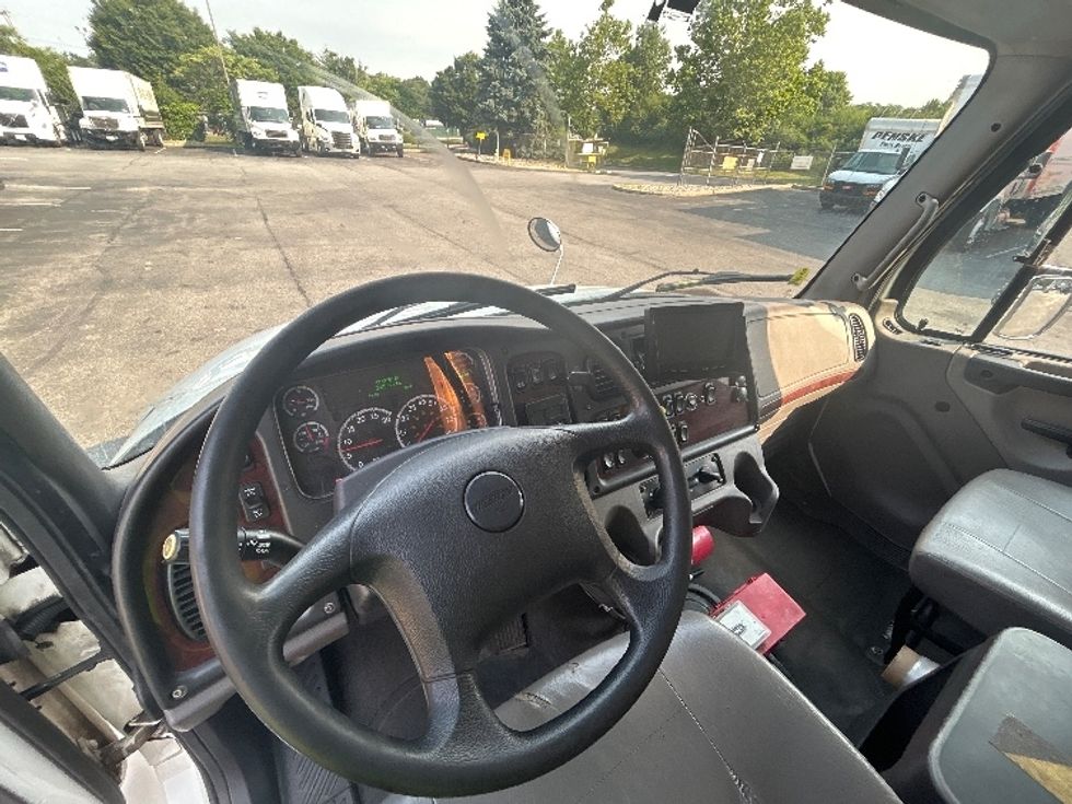Medium Duty Box Truck-Light and Medium Duty Trucks-Freightliner-2020-M2-Montgomery-NY-287,574\n\t\tmiles-$ 24,750 - Image 17