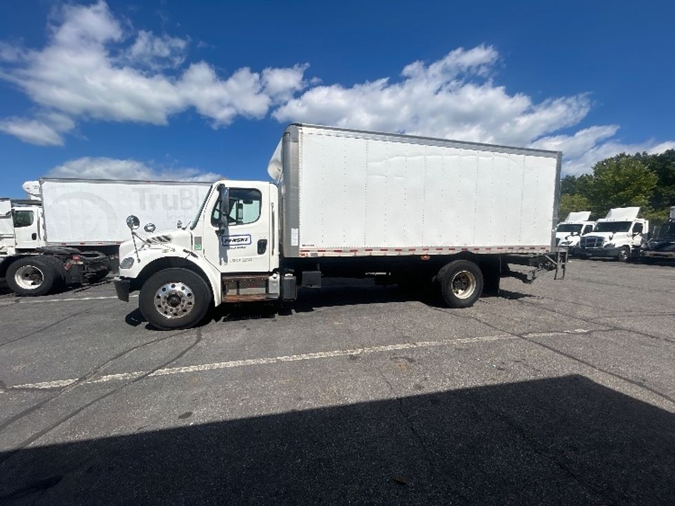 Medium Duty Box Truck-Light and Medium Duty Trucks-Freightliner-2020-M2-Montgomery-NY-298,115\n\t\tmiles-$ 23,750 - Image 4