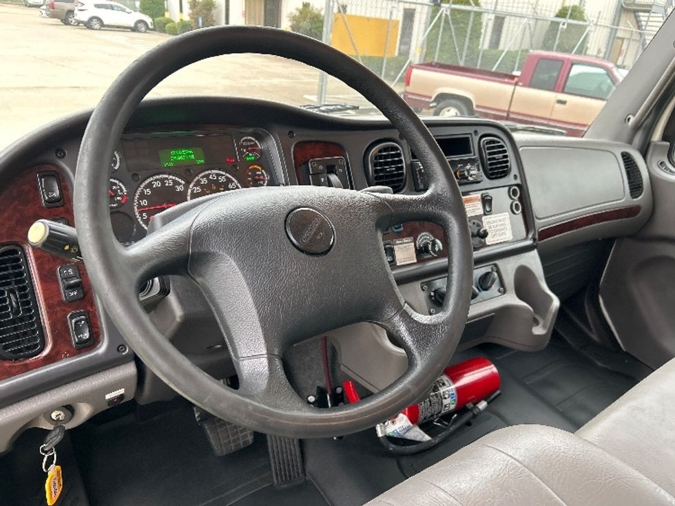 Medium Duty Box Truck-Light and Medium Duty Trucks-Freightliner-2020-M2-Mount Juliet-TN-233,066\n\t\tmiles-$ 54,250 - Image 17