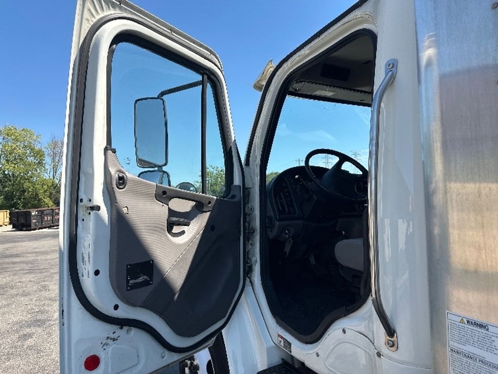 Medium Duty Box Truck-Light and Medium Duty Trucks-Freightliner-2020-M2-Nashville (Mount Juliet)-TN-284,581\n\t\tmiles-$ 32,250 - Image 16