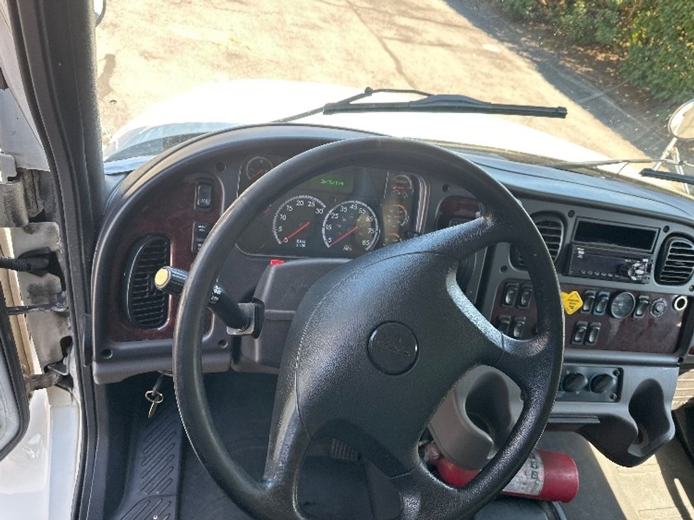 Medium Duty Box Truck-Light and Medium Duty Trucks-Freightliner-2020-M2-Nashville (Mount Juliet)-TN-284,581\n\t\tmiles-$ 32,250 - Image 18