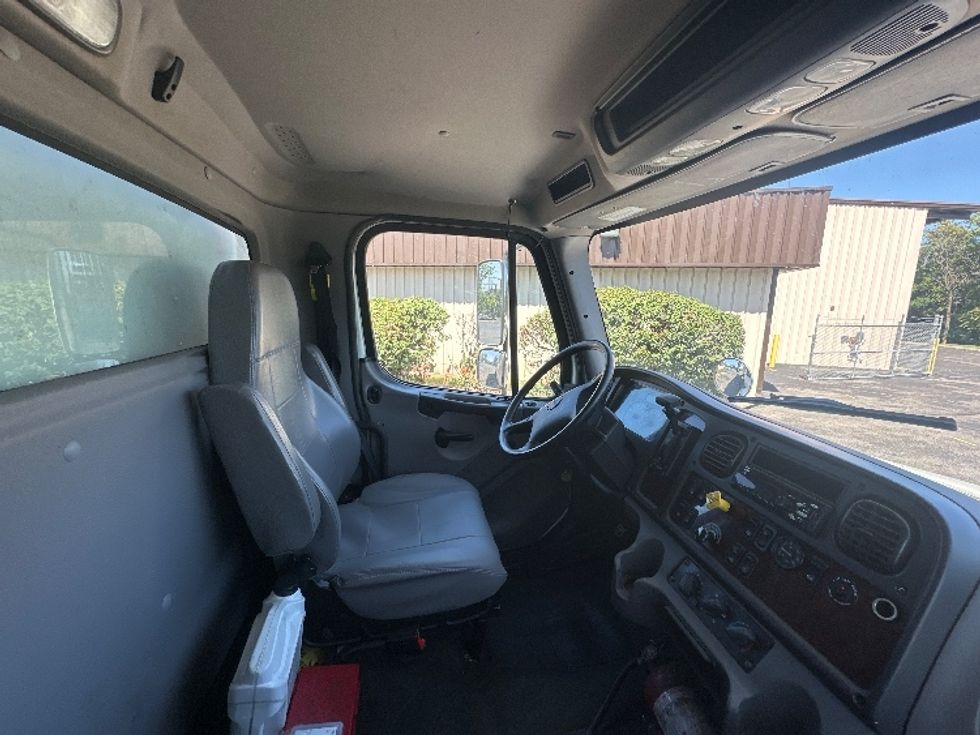 Medium Duty Box Truck-Light and Medium Duty Trucks-Freightliner-2020-M2-Nashville (Mount Juliet)-TN-284,581\n\t\tmiles-$ 32,250 - Image 22