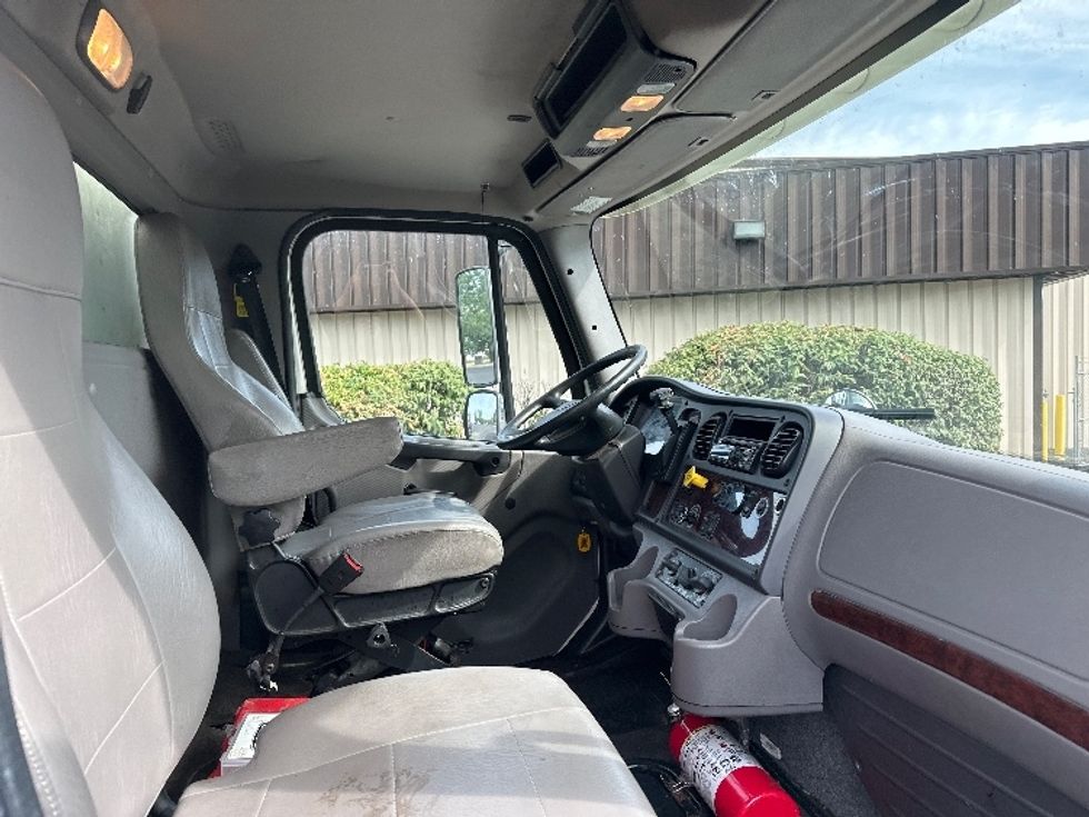 Medium Duty Box Truck-Light and Medium Duty Trucks-Freightliner-2020-M2-Nashville (Mount Juliet)-TN-289,766\n\t\tmiles-$ 29,500 - Image 22