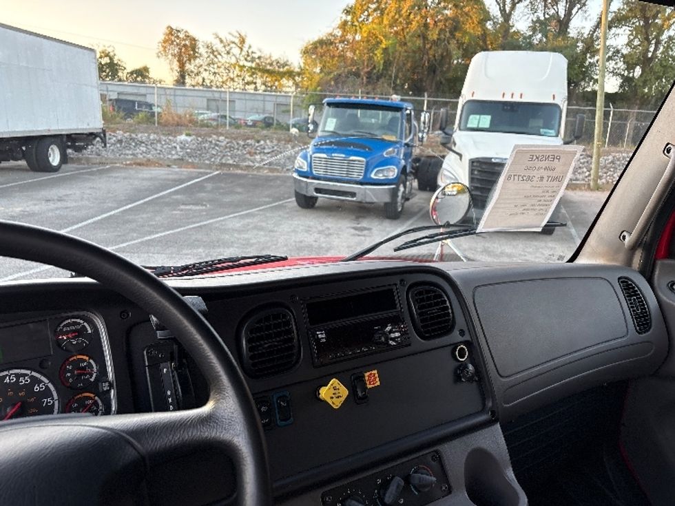 Medium Duty Box Truck-Light and Medium Duty Trucks-Freightliner-2020-M2-Nashville (Mount Juliet)-TN-313,776\n\t\tmiles-$ 31,500 - Image 17
