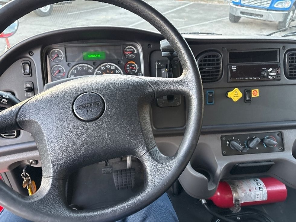 Medium Duty Box Truck-Light and Medium Duty Trucks-Freightliner-2020-M2-Nashville (Mount Juliet)-TN-313,776\n\t\tmiles-$ 31,500 - Image 16