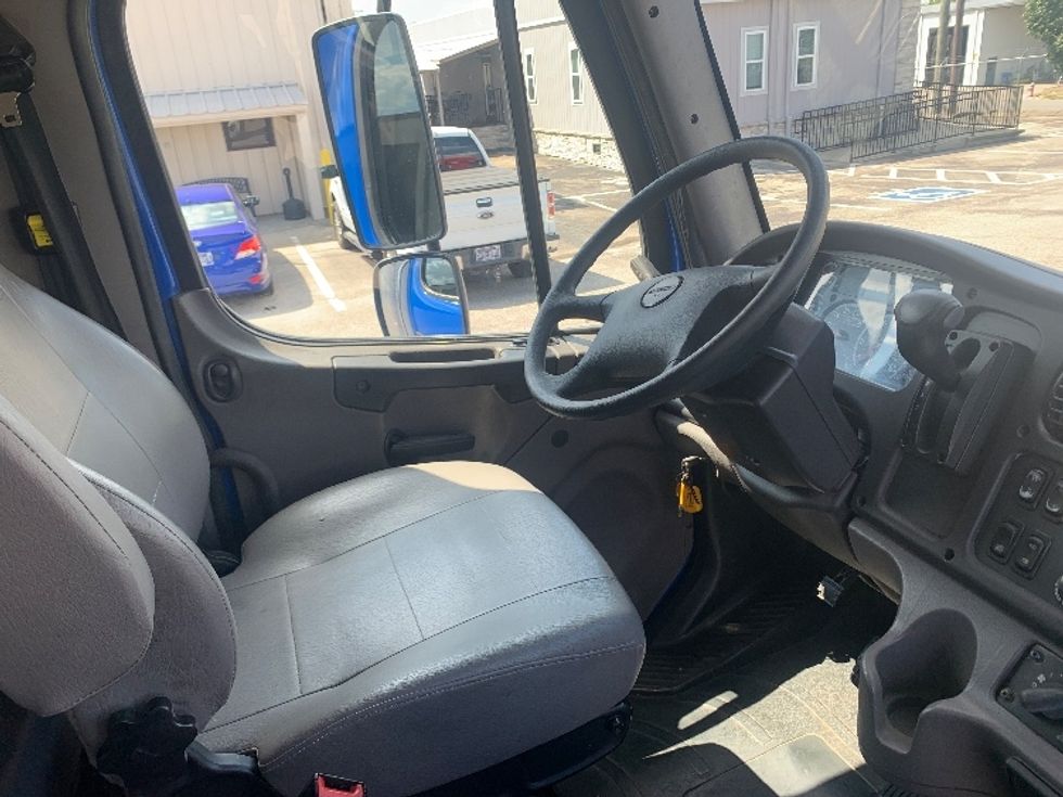 Medium Duty Box Truck-Light and Medium Duty Trucks-Freightliner-2020-M2-Nashville (Mount Juliet)-TN-432,017\n\t\tmiles-$ 22,500 - Image 21