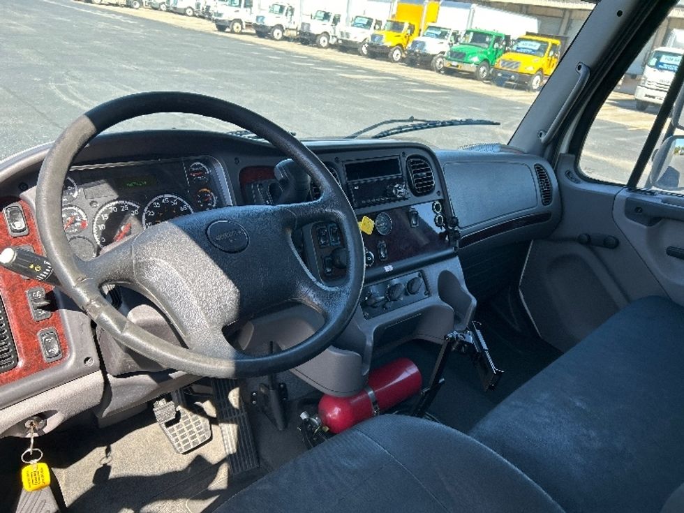 Medium Duty Box Truck-Light and Medium Duty Trucks-Freightliner-2020-M2-Nashville (Mount Juliet)-TN-68,024\n\t\tmiles-$ 61,250 - Image 16