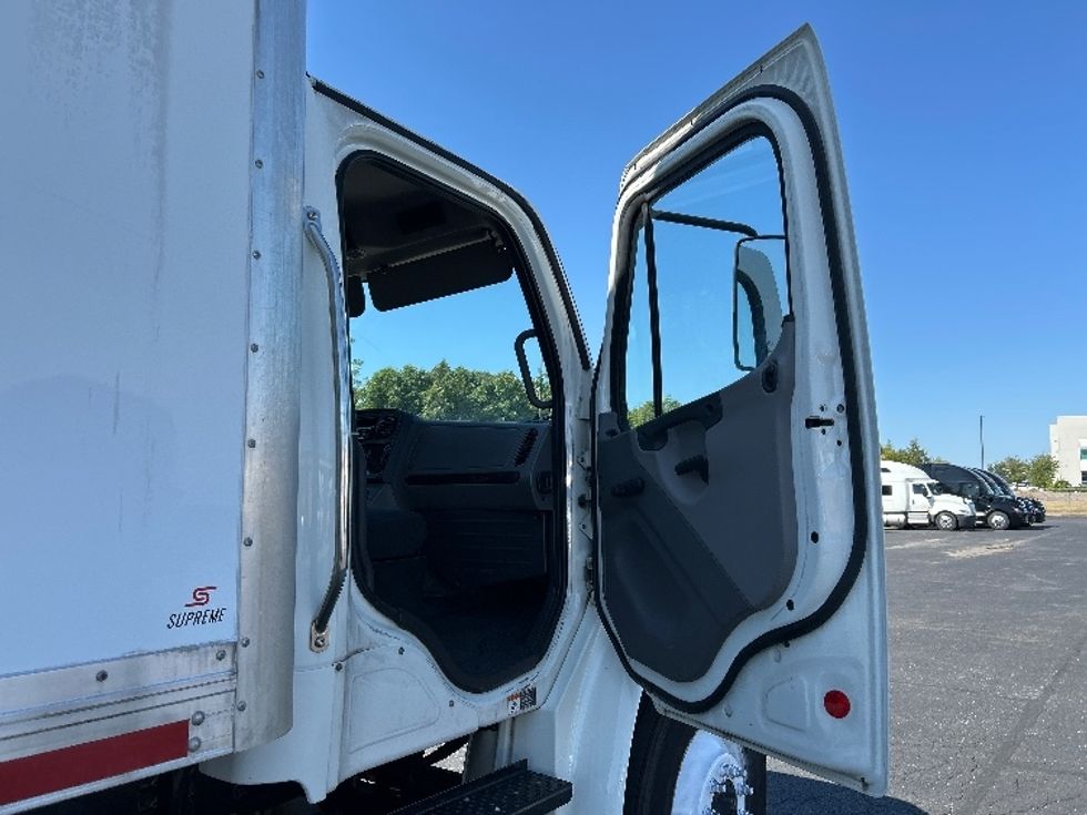 Medium Duty Box Truck-Light and Medium Duty Trucks-Freightliner-2020-M2-Nashville (Mount Juliet)-TN-68,024\n\t\tmiles-$ 61,250 - Image 19