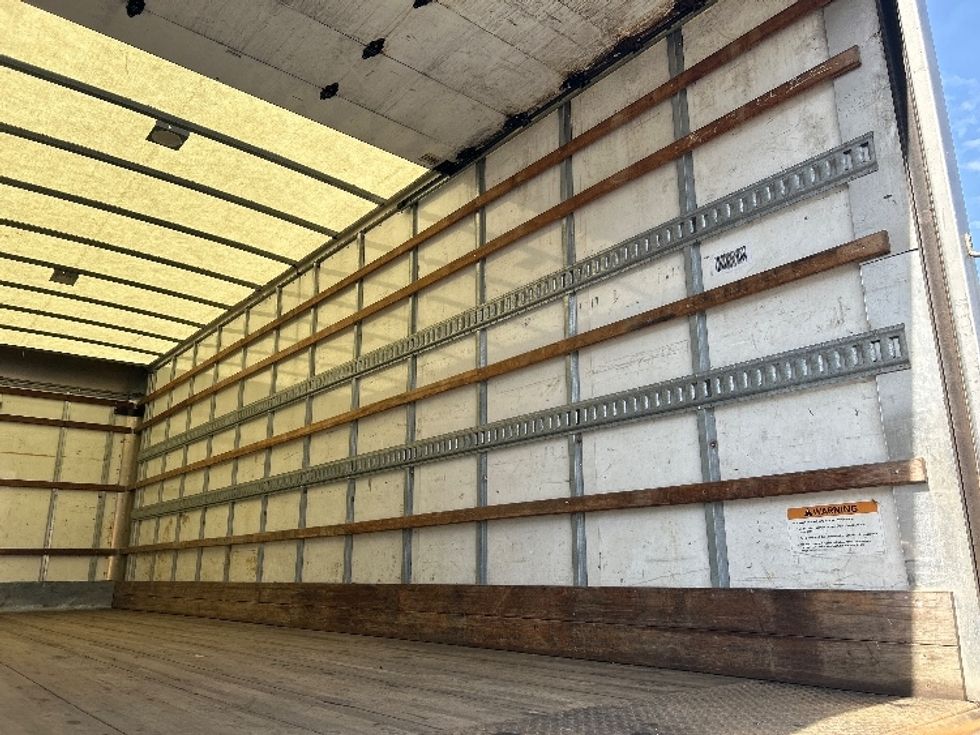 Medium Duty Box Truck-Light and Medium Duty Trucks-Freightliner-2020-M2-New Bedford-MA-180,132\n\t\tmiles-$ 45,250 - Image 12
