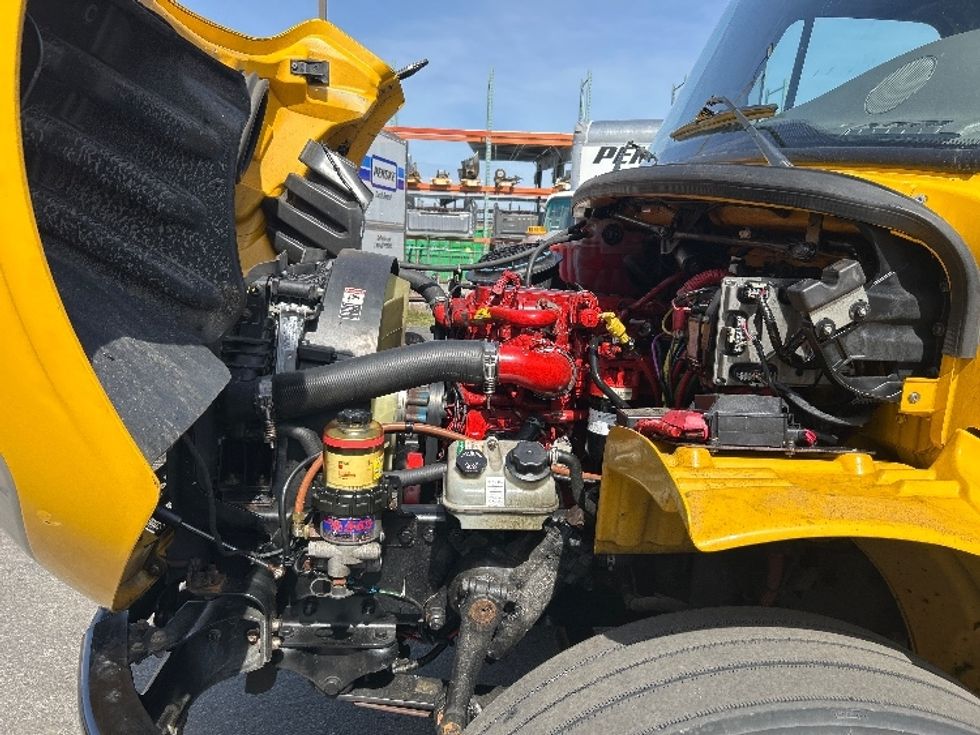 Medium Duty Box Truck-Light and Medium Duty Trucks-Freightliner-2020-M2-New Bedford-MA-180,132\n\t\tmiles-$ 45,250 - Image 24