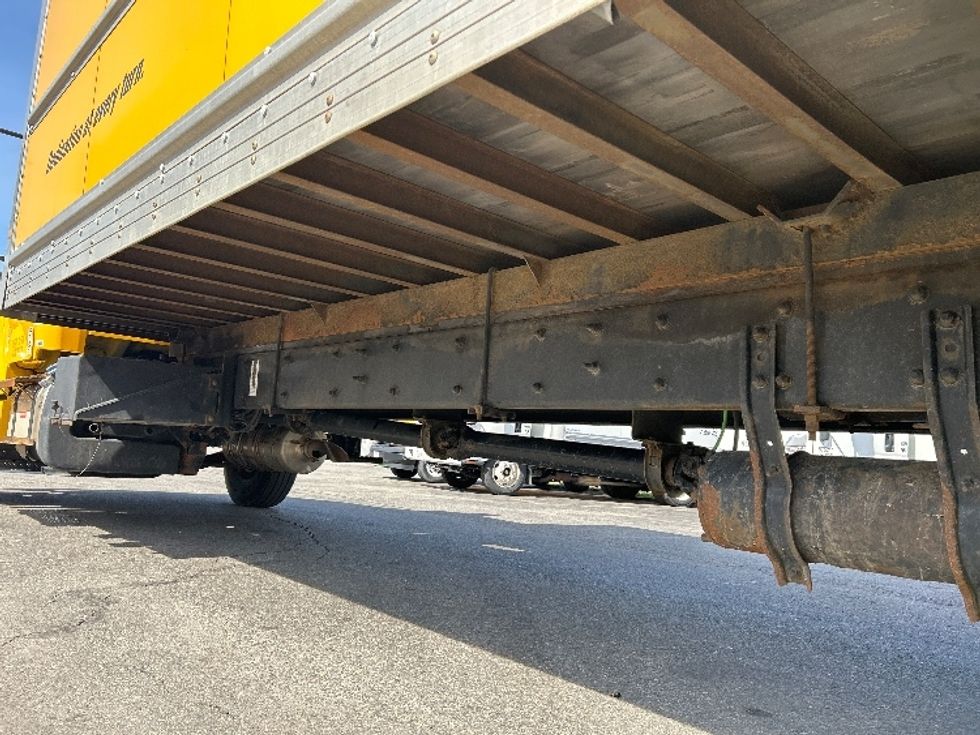 Medium Duty Box Truck-Light and Medium Duty Trucks-Freightliner-2020-M2-New Bedford-MA-180,132\n\t\tmiles-$ 45,250 - Image 5