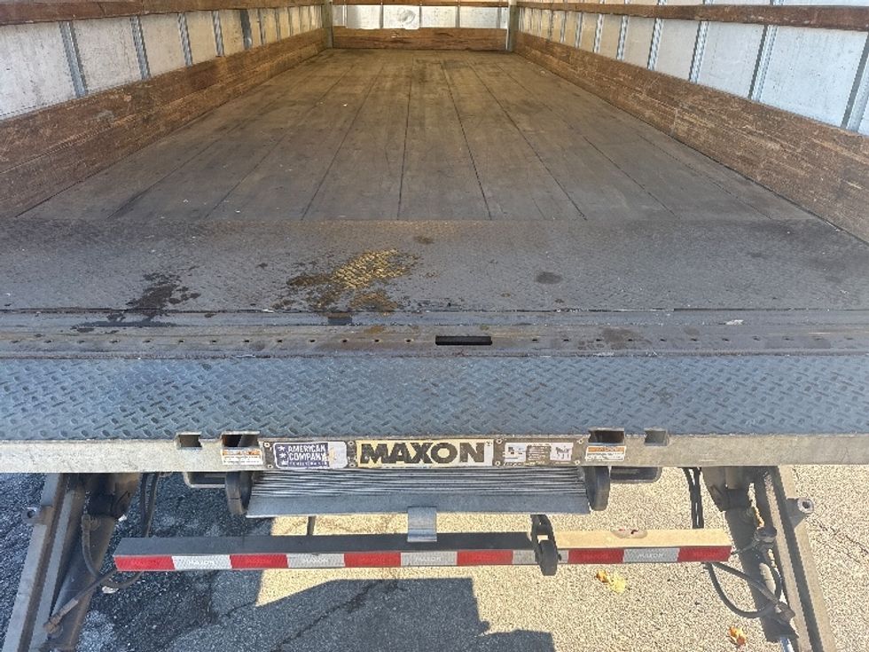 Medium Duty Box Truck-Light and Medium Duty Trucks-Freightliner-2020-M2-New Bedford-MA-187,342\n\t\tmiles-$ 35,750 - Image 10