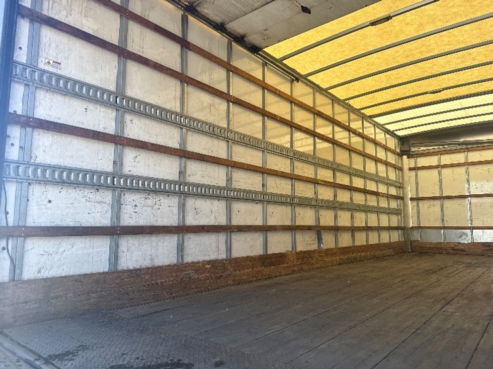 Medium Duty Box Truck-Light and Medium Duty Trucks-Freightliner-2020-M2-New Bedford-MA-187,342\n\t\tmiles-$ 35,750 - Image 11