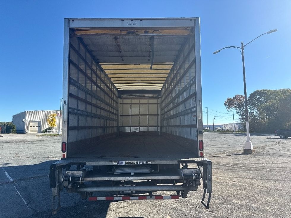 Medium Duty Box Truck-Light and Medium Duty Trucks-Freightliner-2020-M2-New Bedford-MA-187,342\n\t\tmiles-$ 35,750 - Image 8
