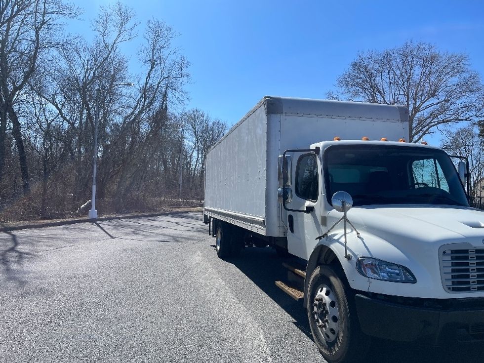 Medium Duty Box Truck-Light and Medium Duty Trucks-Freightliner-2020-M2-New Bedford-MA-298,713\n\t\tmiles-$ 29,500 - Image 1
