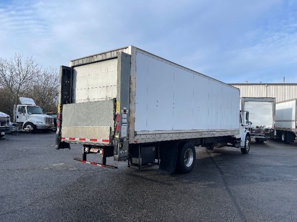 Medium Duty Box Truck-Light and Medium Duty Trucks-Freightliner-2020-M2-New Bedford-MA-298,713\n\t\tmiles-$ 29,500 - Image 13