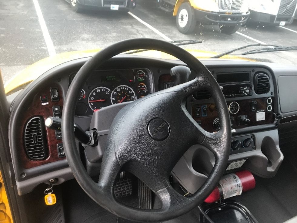 Medium Duty Box Truck-Light and Medium Duty Trucks-Freightliner-2020-M2-New Castle-DE-144,951\n\t\tmiles-$ 55,250 - Image 17