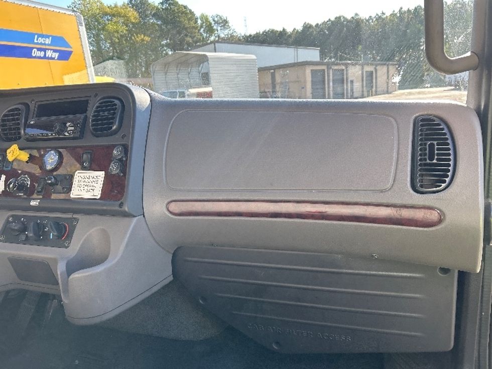 Medium Duty Box Truck-Light and Medium Duty Trucks-Freightliner-2020-M2-Newport News-VA-135,971\n\t\tmiles-$ 60,750 - Image 21