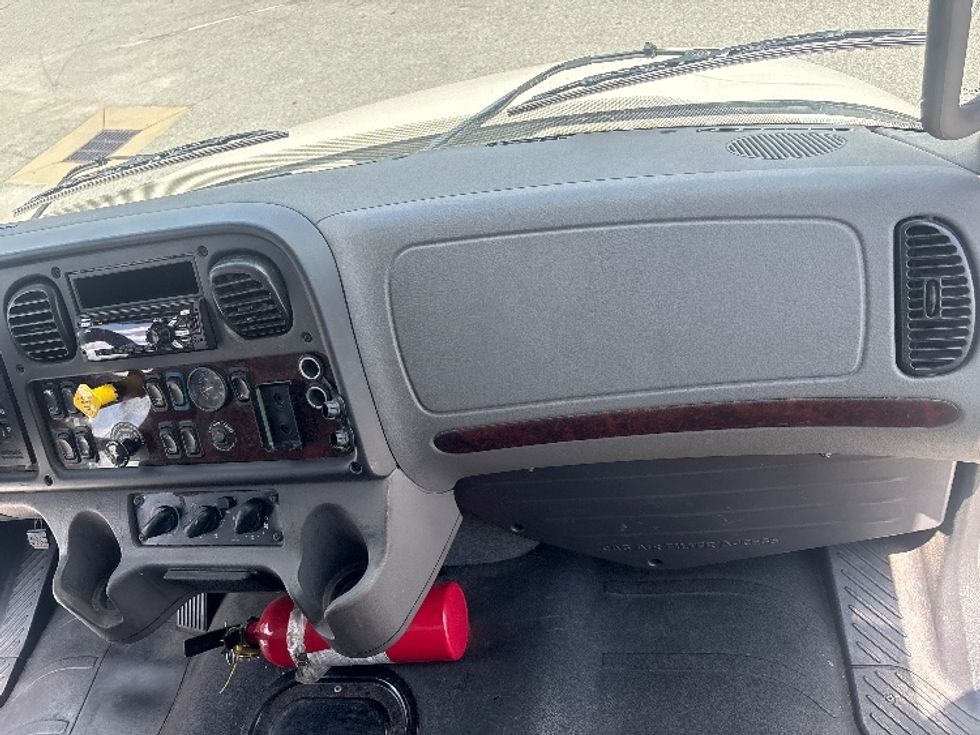 Medium Duty Box Truck-Light and Medium Duty Trucks-Freightliner-2020-M2-Norcross-GA-205,941\n\t\tmiles-$ 60,500 - Image 21