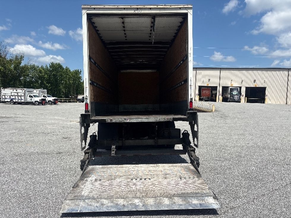 Medium Duty Box Truck-Light and Medium Duty Trucks-Freightliner-2020-M2-Norcross-GA-205,941\n\t\tmiles-$ 60,500 - Image 9