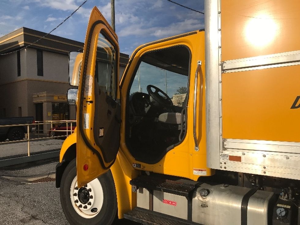 Medium Duty Box Truck-Light and Medium Duty Trucks-Freightliner-2020-M2-Norcross-GA-212,668\n\t\tmiles-$ 47,750 - Image 16