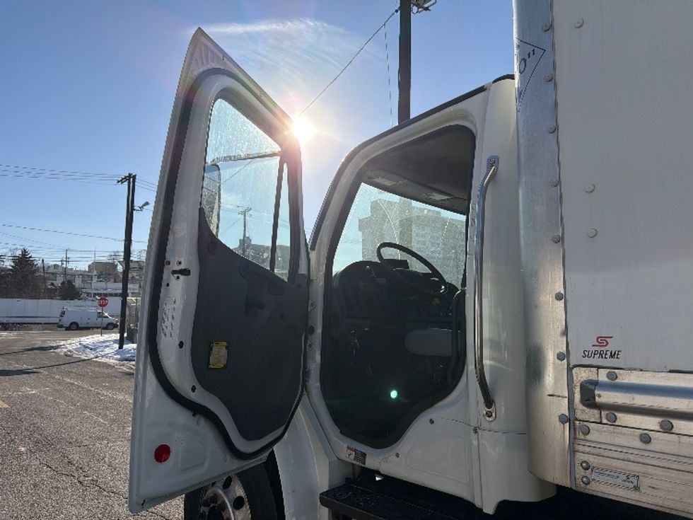 Medium Duty Box Truck-Light and Medium Duty Trucks-Freightliner-2020-M2-North Bergen-NJ-252,075\n\t\tmiles-$ 38,750 - Image 16