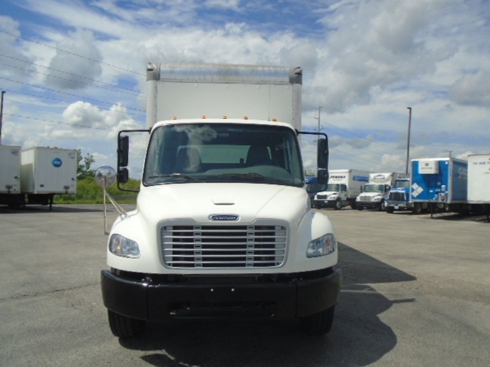 Medium Duty Box Truck-Light and Medium Duty Trucks-Freightliner-2020-M2-North Liberty-IA-42,098\n\t\tmiles-$ 69,500 - Image 2