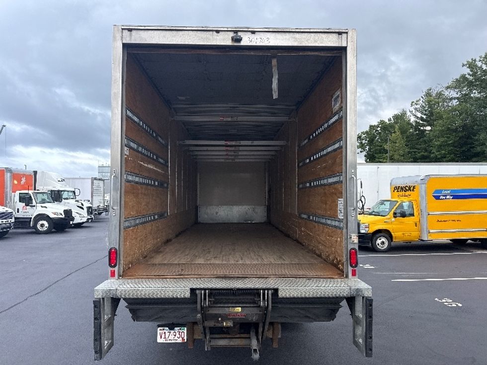 Medium Duty Box Truck-Light and Medium Duty Trucks-Freightliner-2020-M2-Norton-MA-205,519\n\t\tmiles-$ 44,250 - Image 8