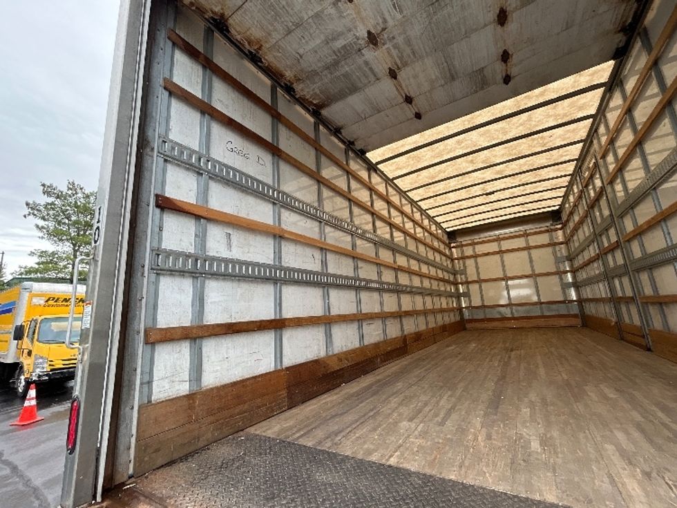 Medium Duty Box Truck-Light and Medium Duty Trucks-Freightliner-2020-M2-Norton-MA-267,125\n\t\tmiles-$ 34,750 - Image 11