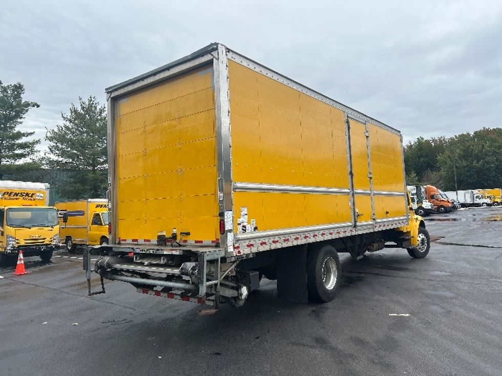 Medium Duty Box Truck-Light and Medium Duty Trucks-Freightliner-2020-M2-Norton-MA-267,125\n\t\tmiles-$ 34,750 - Image 13