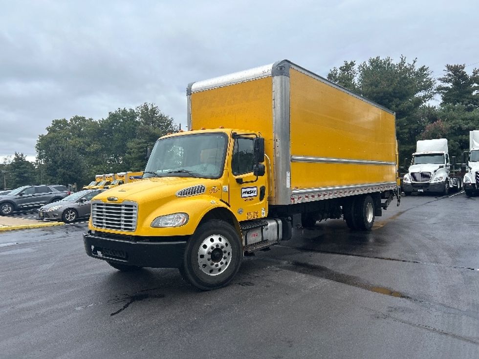 2020 Freightliner M2 106 Medium Duty photo 3