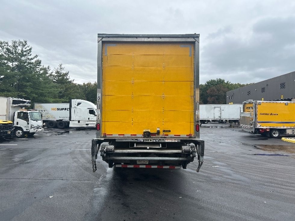 Medium Duty Box Truck-Light and Medium Duty Trucks-Freightliner-2020-M2-Norton-MA-267,125\n\t\tmiles-$ 34,750 - Image 7