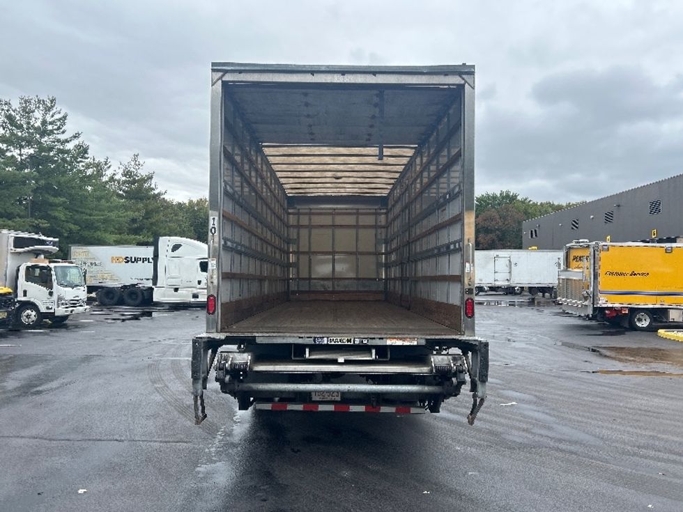 Medium Duty Box Truck-Light and Medium Duty Trucks-Freightliner-2020-M2-Norton-MA-267,125\n\t\tmiles-$ 34,750 - Image 8