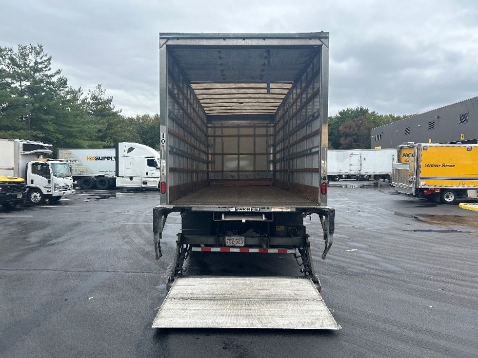 Medium Duty Box Truck-Light and Medium Duty Trucks-Freightliner-2020-M2-Norton-MA-267,125\n\t\tmiles-$ 34,750 - Image 9