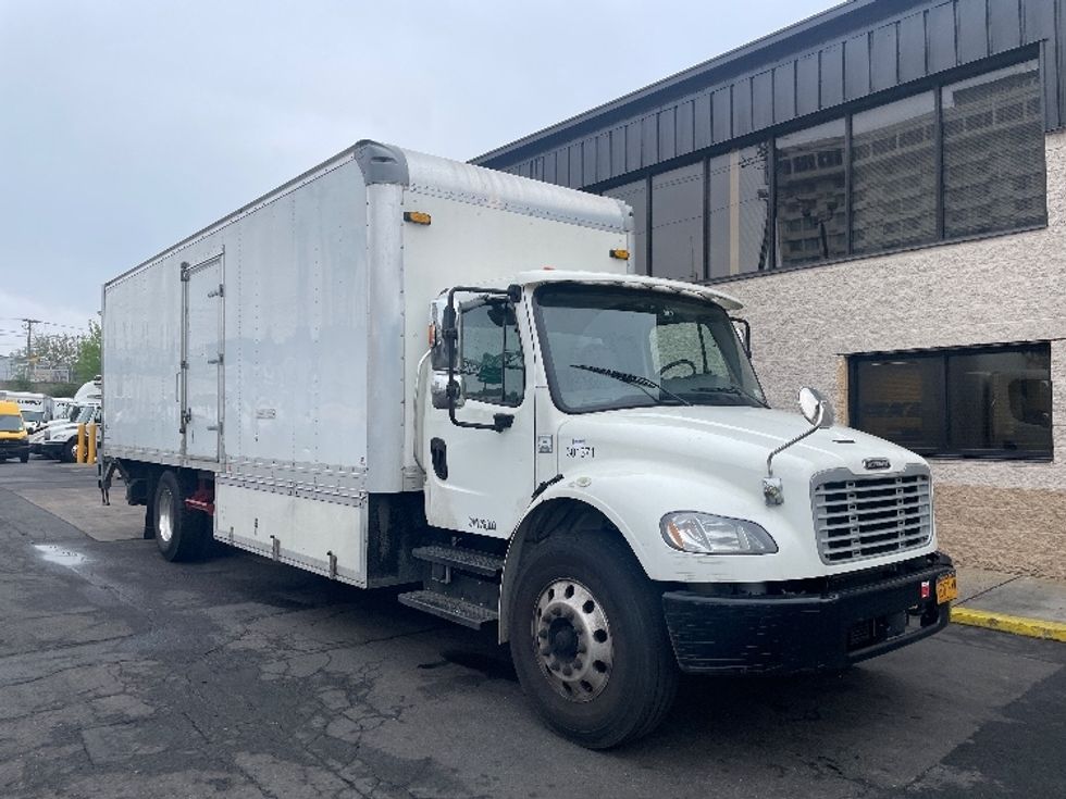 Medium Duty Box Truck-Light and Medium Duty Trucks-Freightliner-2020-M2-Obetz-OH-135,554\n\t\tmiles-$ 63,000 - Image 1