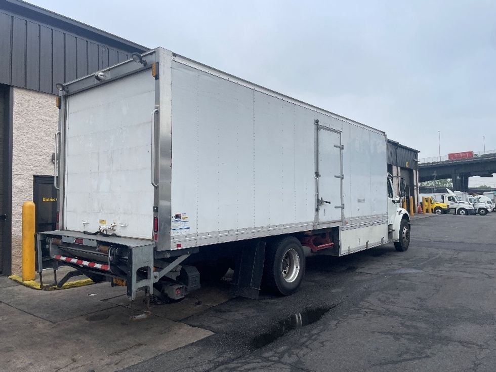 Medium Duty Box Truck-Light and Medium Duty Trucks-Freightliner-2020-M2-Obetz-OH-135,554\n\t\tmiles-$ 63,000 - Image 13