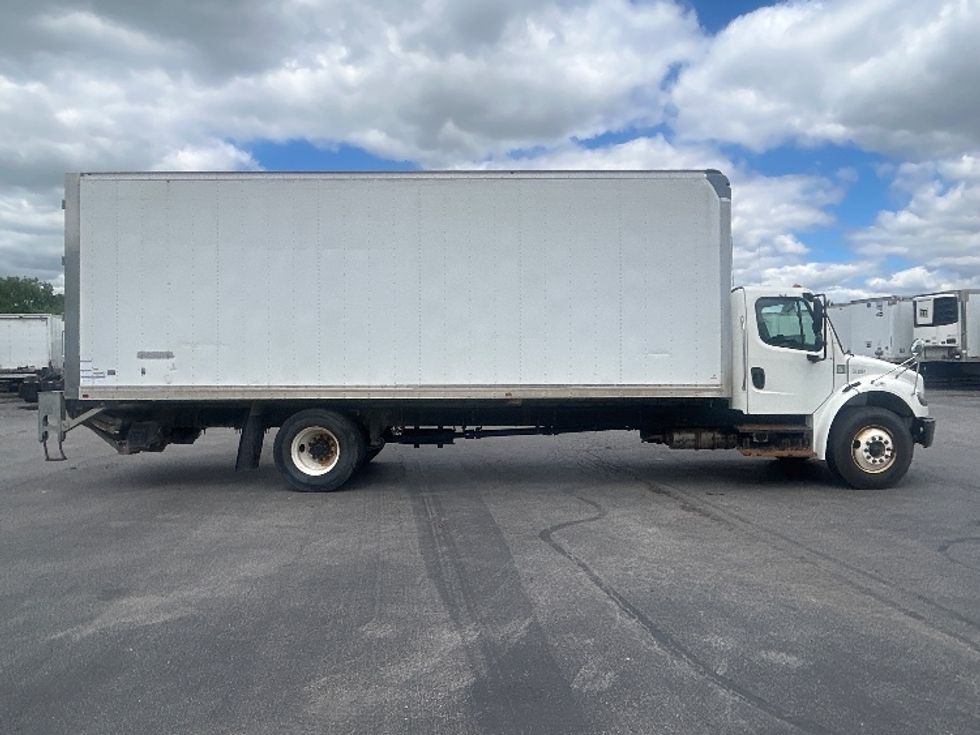 Medium Duty Box Truck-Light and Medium Duty Trucks-Freightliner-2020-M2-Obetz-OH-192,577\n\t\tmiles-$ 49,250 - Image 15