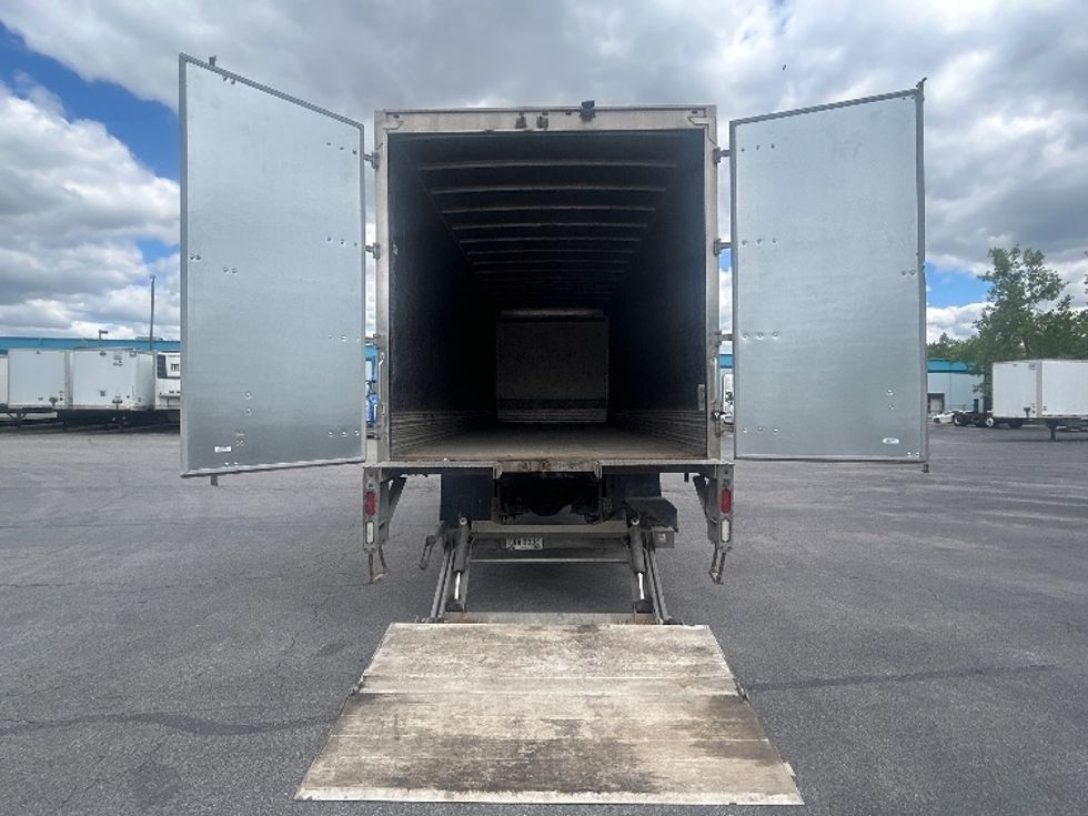 Medium Duty Box Truck-Light and Medium Duty Trucks-Freightliner-2020-M2-Obetz-OH-192,577\n\t\tmiles-$ 49,250 - Image 9