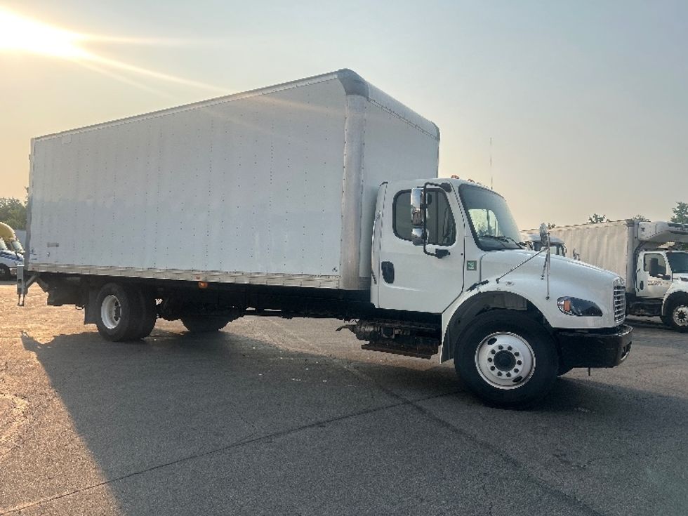 Medium Duty Box Truck-Light and Medium Duty Trucks-Freightliner-2020-M2-Obetz-OH-206,795\n\t\tmiles-$ 51,000 - Image 1