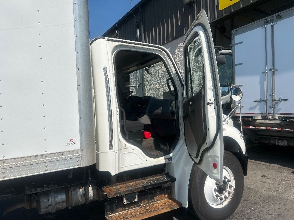 Medium Duty Box Truck-Light and Medium Duty Trucks-Freightliner-2020-M2-Obetz-OH-206,795\n\t\tmiles-$ 51,000 - Image 20